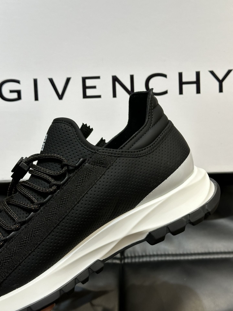 Givenchy Sneakers